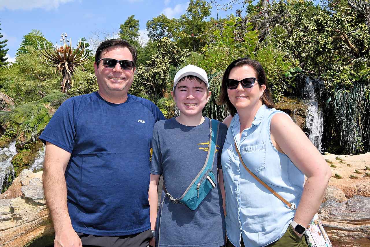 Family visiting Pandora – The World of Avatar at Disney’s Animal Kingdom during a Walt Disney World vacation with their teenage son.