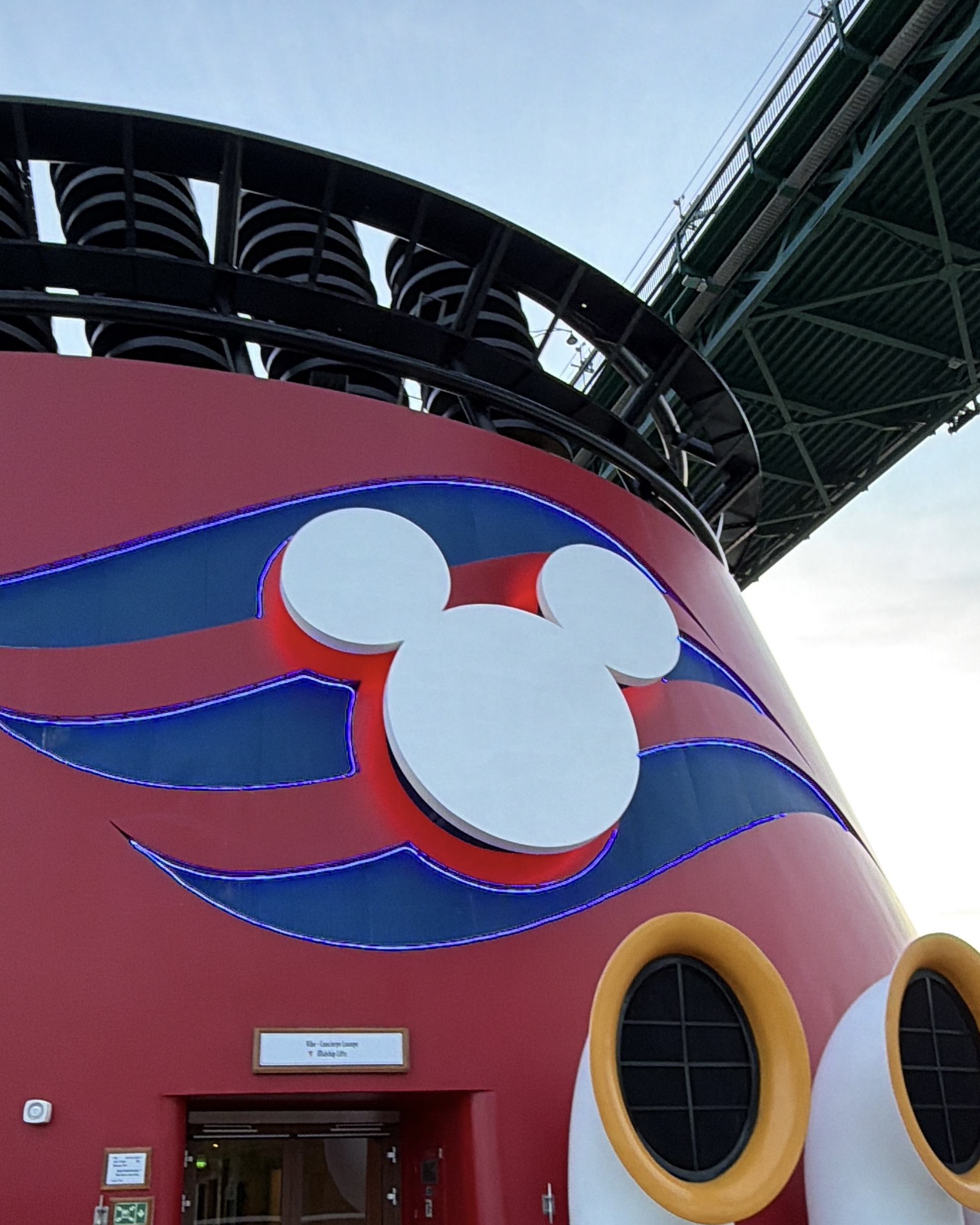 Disney Magic sailing under the Lions Gate Bridge during its arrival into Vancouver.
